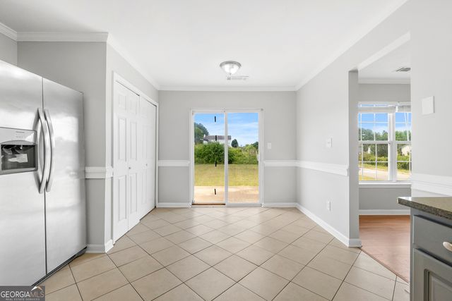 886 Terance Avenue, Jonesboro, GA 30238