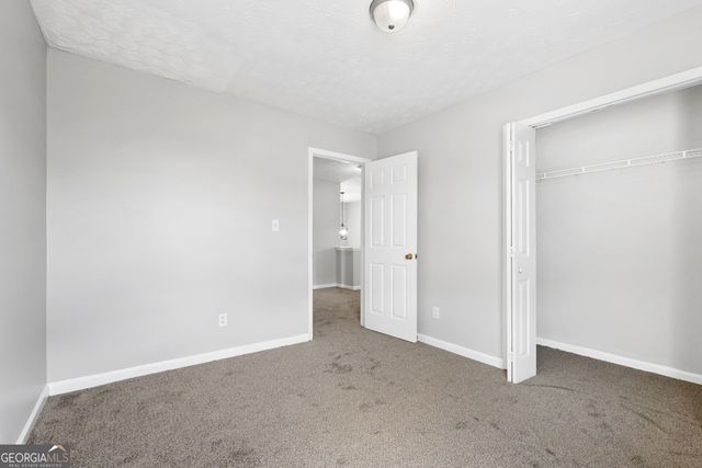 886 Terance Avenue, Jonesboro, GA 30238