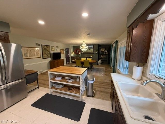 3986 April Drive, Uniontown, OH 44685