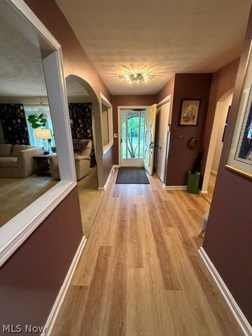 3986 April Drive, Uniontown, OH 44685
