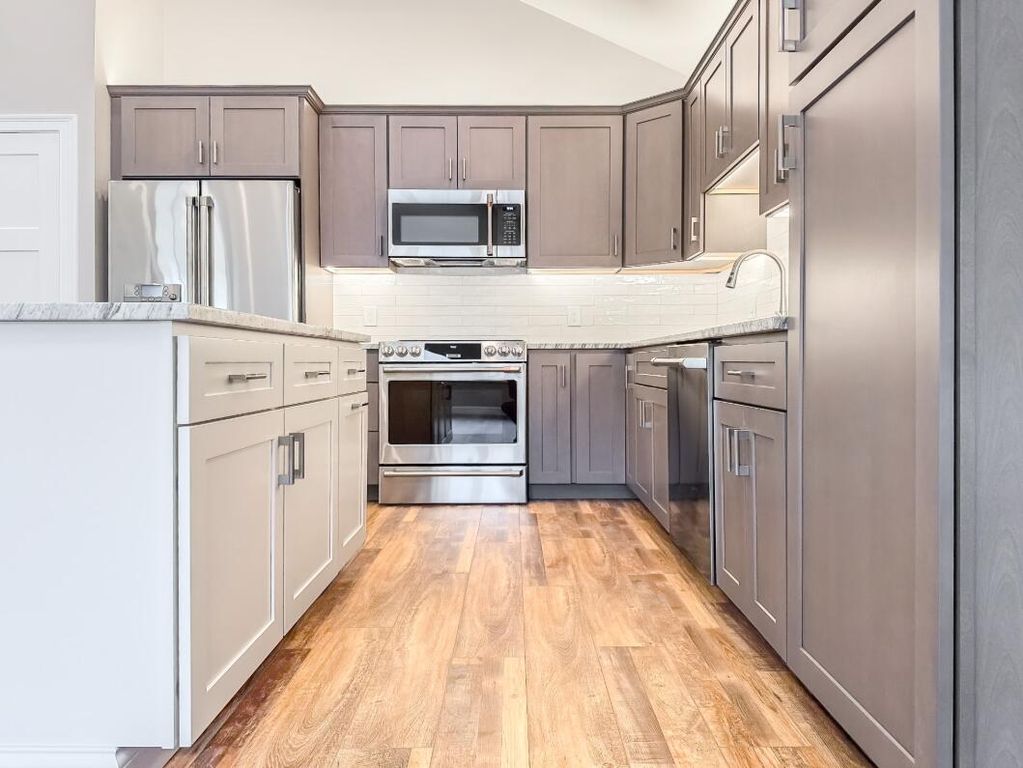 18 Daybreak Lane 13, Windham, ME 04062 — photo 2