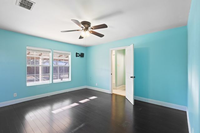 407 N Cherry St, Alpine, TX 79830