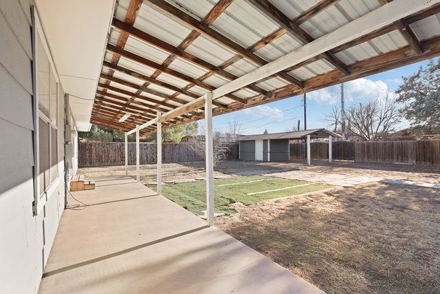 407 N Cherry St, Alpine, TX 79830