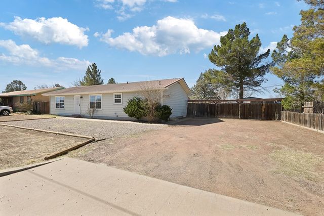 407 N Cherry St, Alpine, TX 79830
