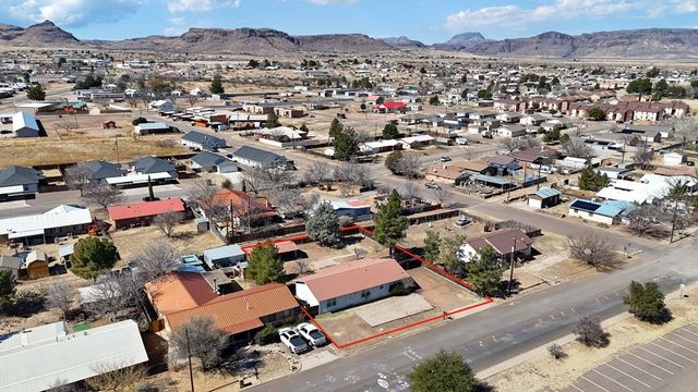 407 N Cherry St, Alpine, TX 79830