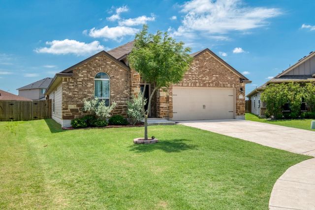 125 Lillian DR, Taylor, TX 76574