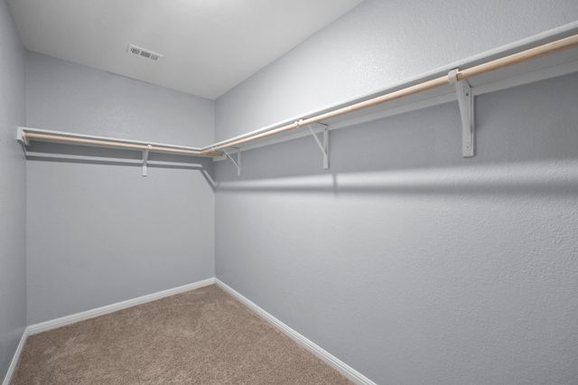 320 Bell Rings DR, Jarrell, TX 76537