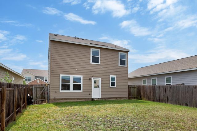 320 Bell Rings DR, Jarrell, TX 76537