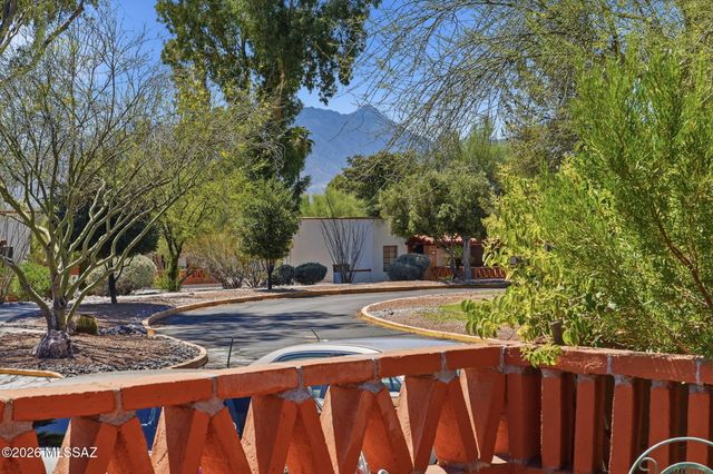 356 S Paseo Quinta Apt B, Green Valley, AZ 85614