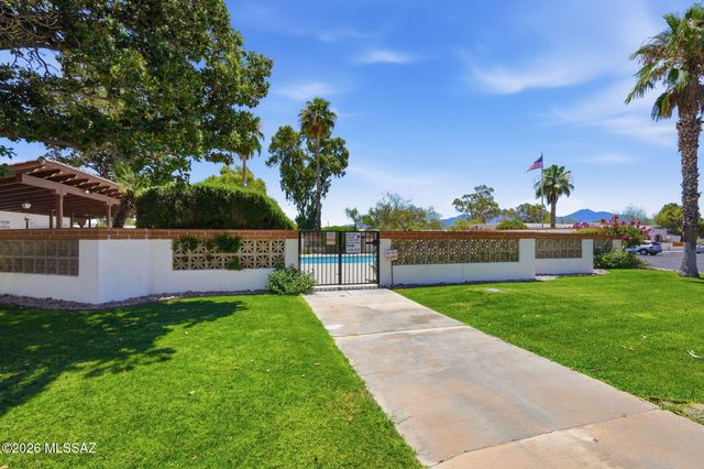 356 S Paseo Quinta Apt B, Green Valley, AZ 85614