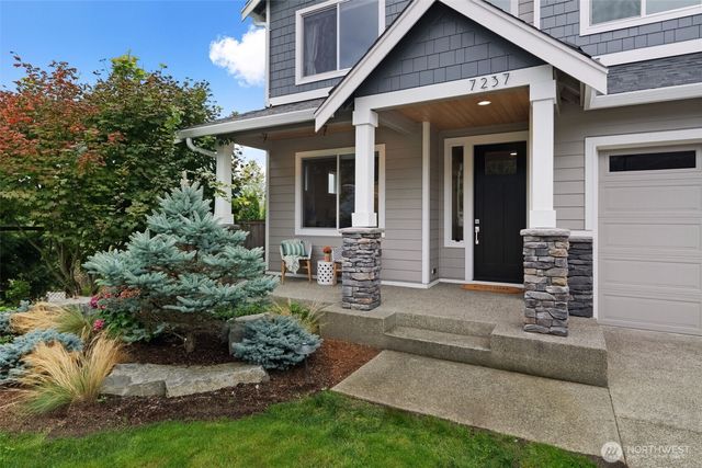 7237 Sanford Avenue, Gig Harbor, WA 98335