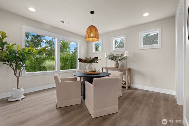 7237 Sanford Avenue, Gig Harbor, WA 98335