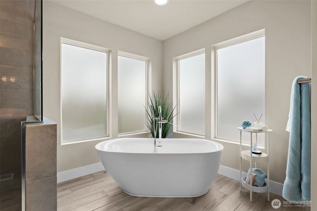 7237 Sanford Avenue, Gig Harbor, WA 98335