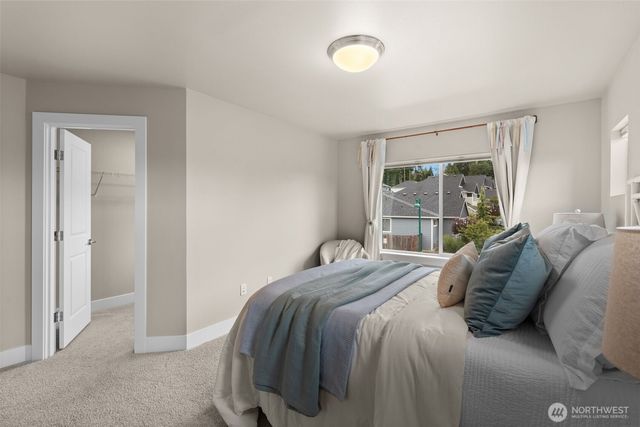 7237 Sanford Avenue, Gig Harbor, WA 98335