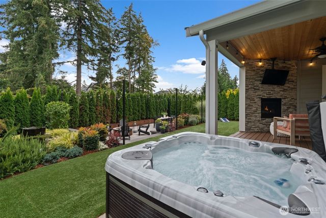 7237 Sanford Avenue, Gig Harbor, WA 98335