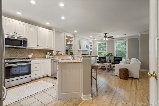 1117 E 7th Street, Tulsa, OK 74120