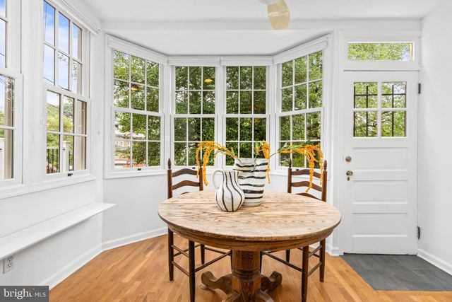 1820 KENYON ST NW, Washington, DC 20010