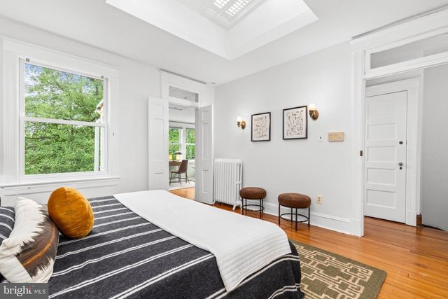 1820 KENYON ST NW, Washington, DC 20010