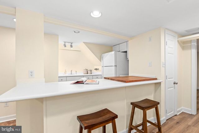 1820 KENYON ST NW, Washington, DC 20010