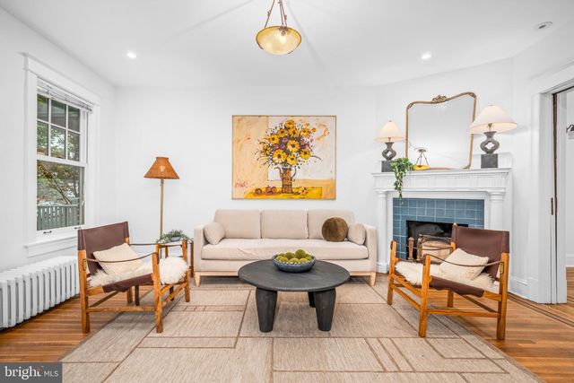1820 KENYON ST NW, Washington, DC 20010