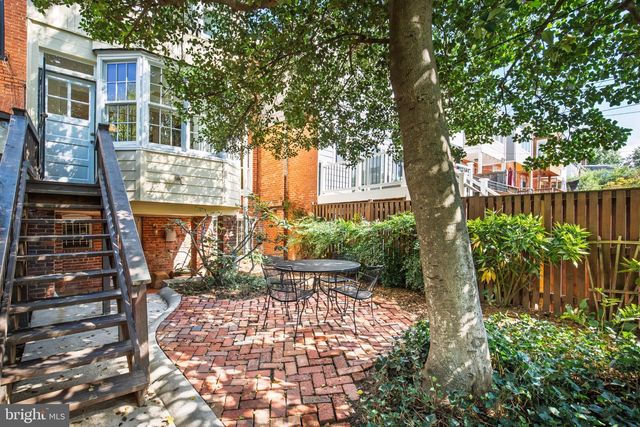 1820 KENYON ST NW, Washington, DC 20010