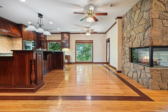 309 Summit Drive, Jasper, GA 30143