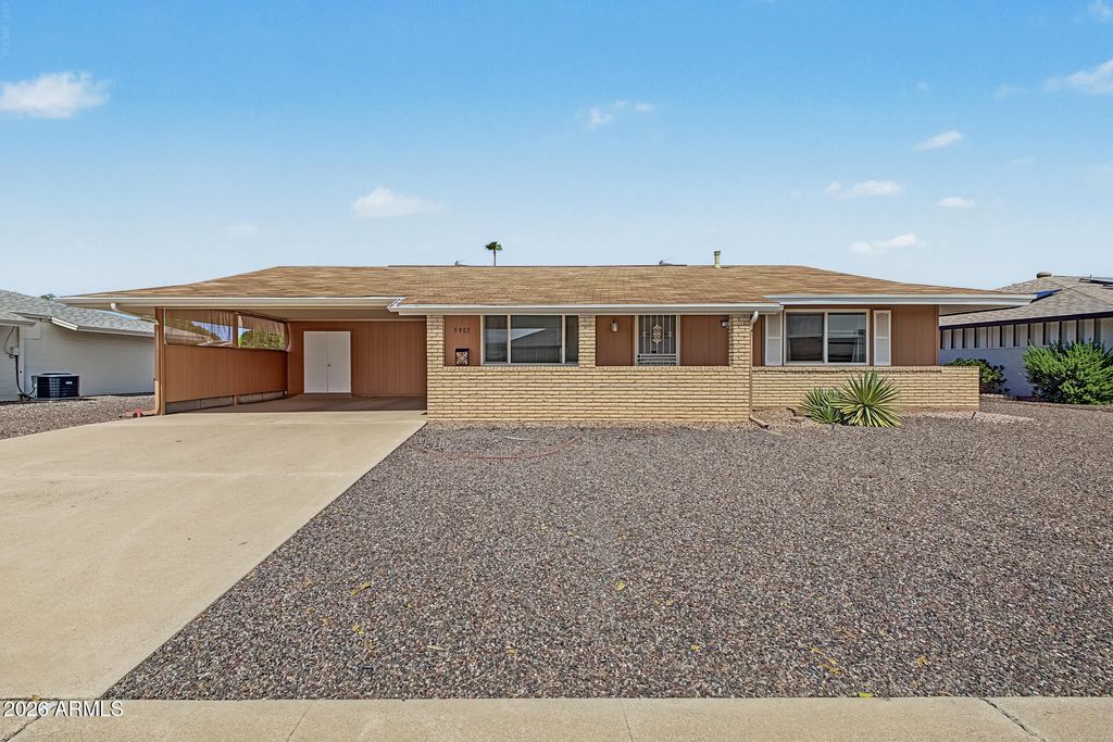 9907 W Desert Forest Circle, Sun City, AZ 85351 — exterior