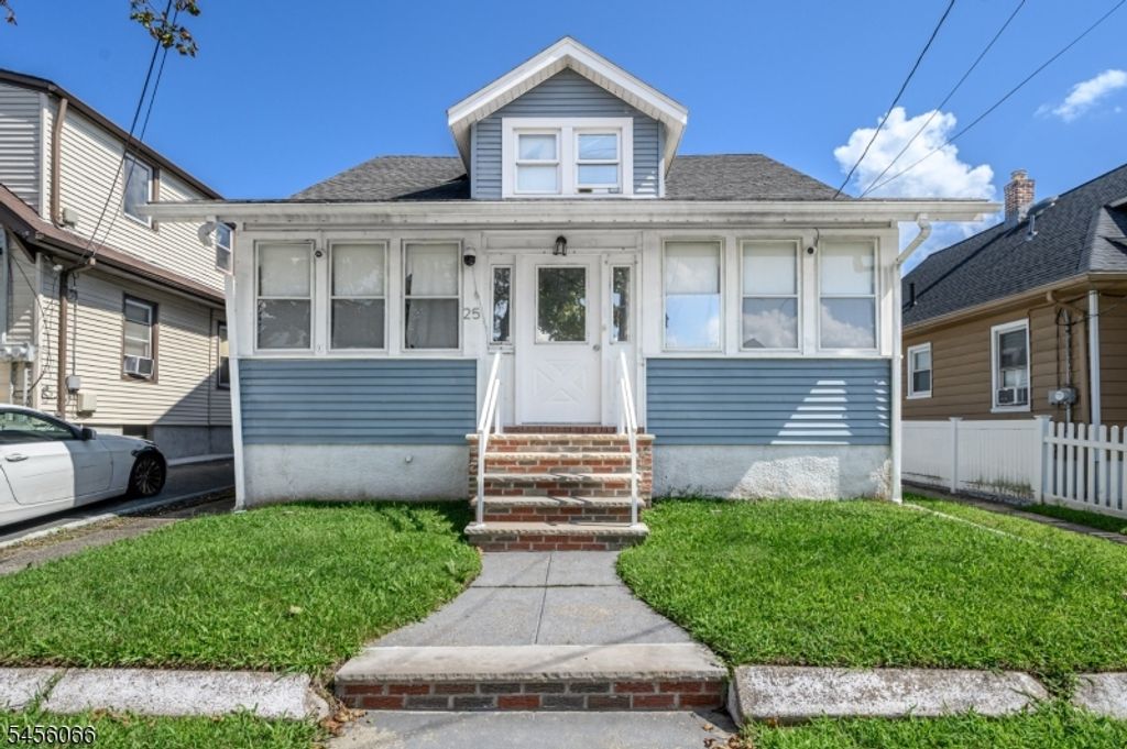 25 Comfort Pl, Clifton City, NJ 07011 — exterior