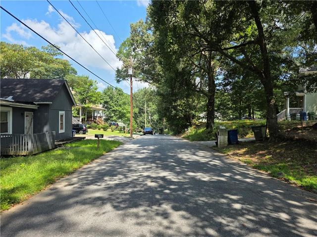 892 Ridge NW Avenue, Atlanta, GA 30318