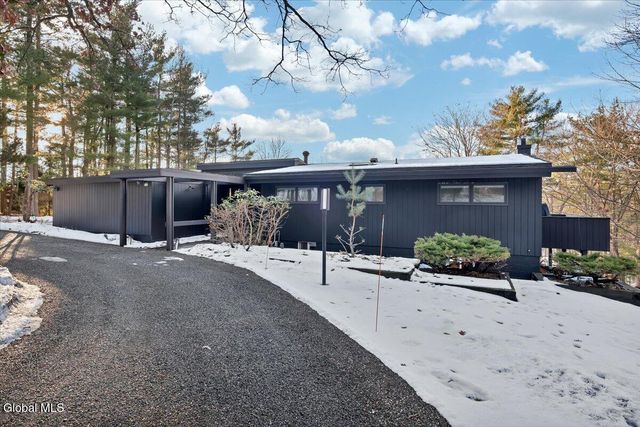 80 Van Leuvan Drive, North Greenbush, NY 12144