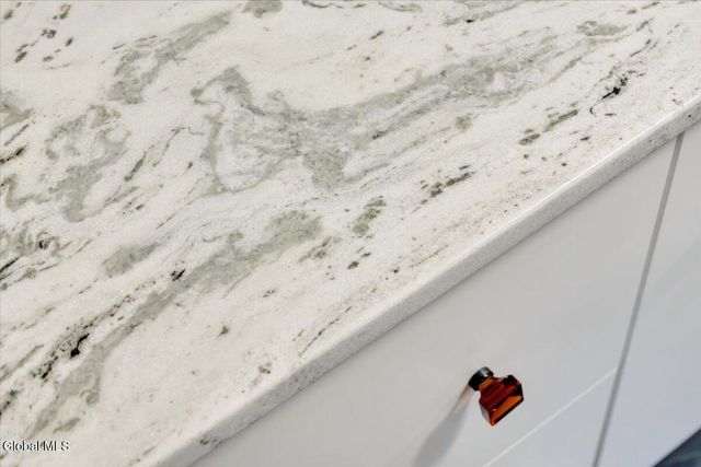 80 Van Leuvan Drive, North Greenbush, NY 12144