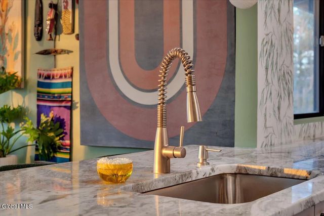 80 Van Leuvan Drive, North Greenbush, NY 12144