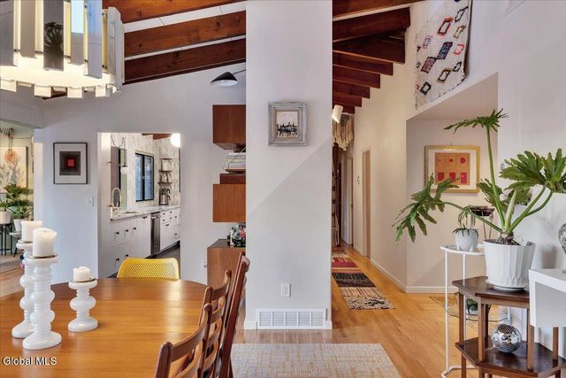 80 Van Leuvan Drive, North Greenbush, NY 12144