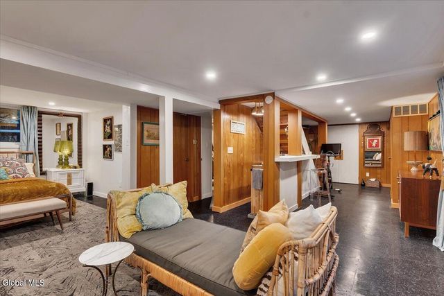 80 Van Leuvan Drive, North Greenbush, NY 12144