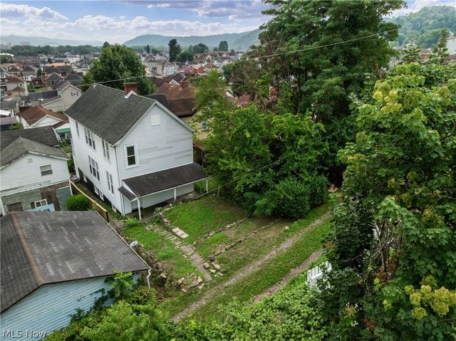 511 W Vine Street, Martins Ferry, OH 43935