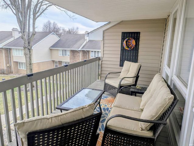 5533 S Wayne Ave Apt D, Fort Wayne, IN 46807