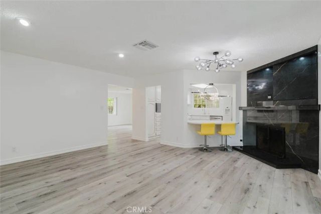 22515 Haynes, West Hills, CA 91307