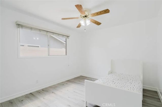 22515 Haynes, West Hills, CA 91307