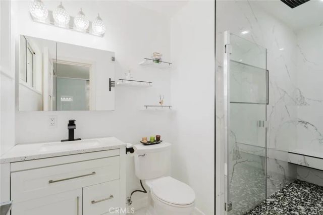 22515 Haynes, West Hills, CA 91307