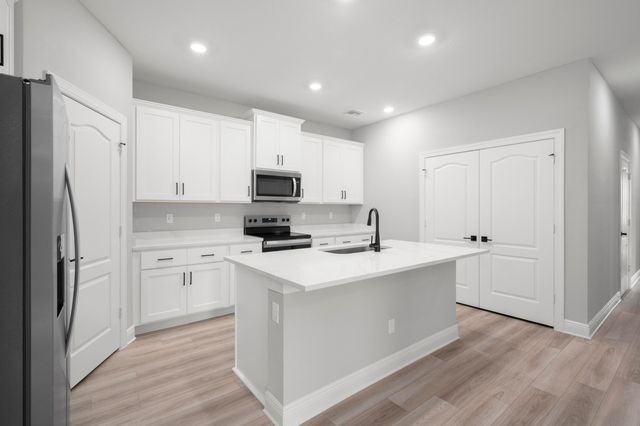 1611 Gaiety Way, Fort Pierce, FL 34947