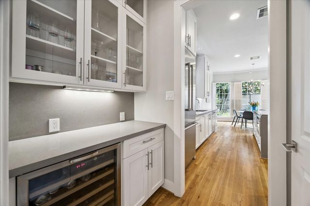 2514 Mcclendon Street, Houston, TX 77030