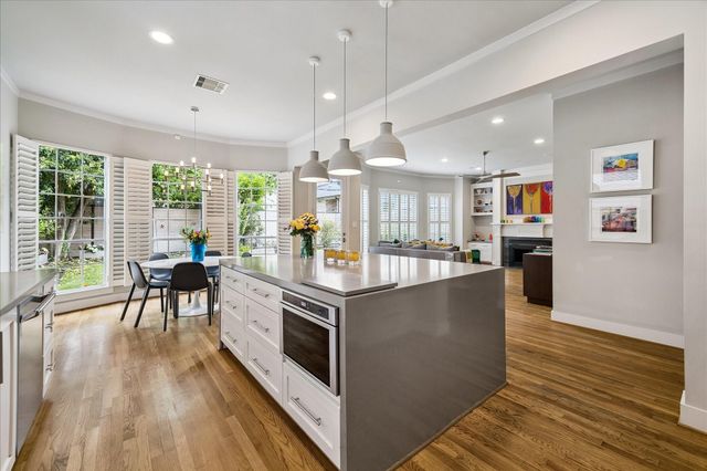 2514 Mcclendon Street, Houston, TX 77030