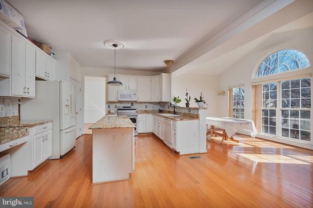 6671 CLARKES MEADOW DR, Bealeton, VA 22712