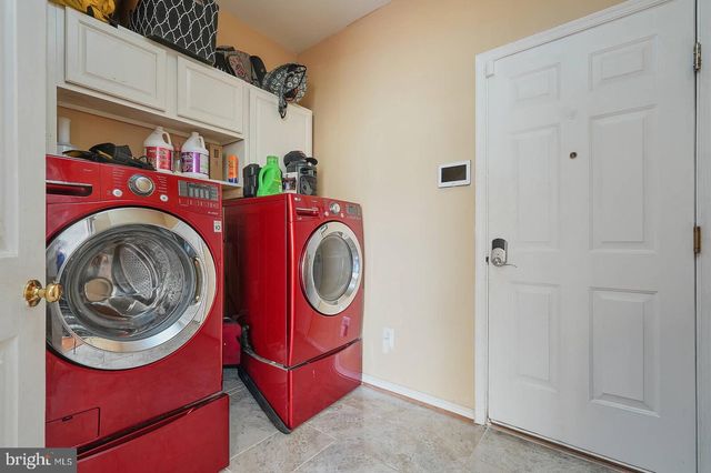 6671 CLARKES MEADOW DR, Bealeton, VA 22712