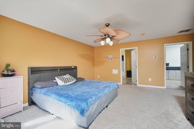 6671 CLARKES MEADOW DR, Bealeton, VA 22712