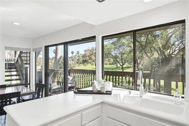 10 Lago Norte, Irvine, CA 92612