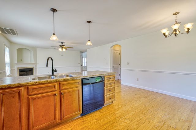 343 Robin Helton Drive, Boiling Springs, SC 29316