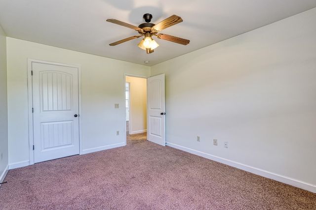 343 Robin Helton Drive, Boiling Springs, SC 29316