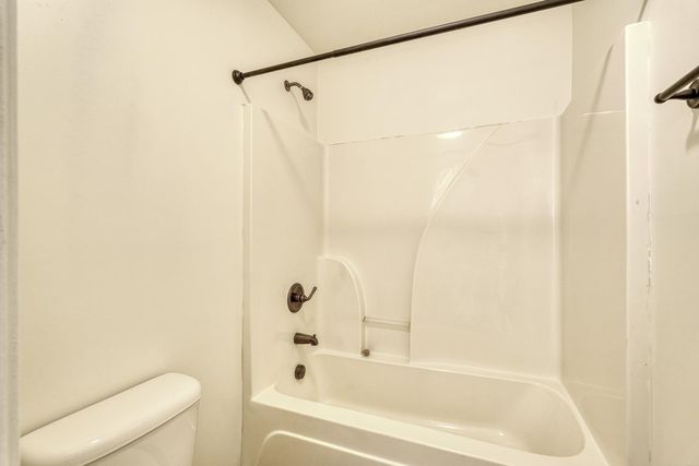 343 Robin Helton Drive, Boiling Springs, SC 29316