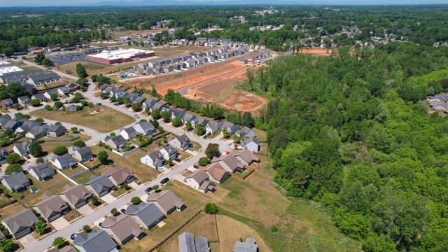 343 Robin Helton Drive, Boiling Springs, SC 29316